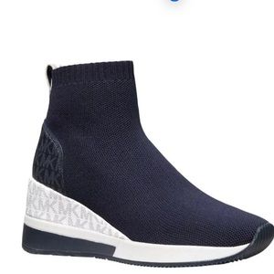 Shoes Michael Kors Skyler Stretch Knit Logo